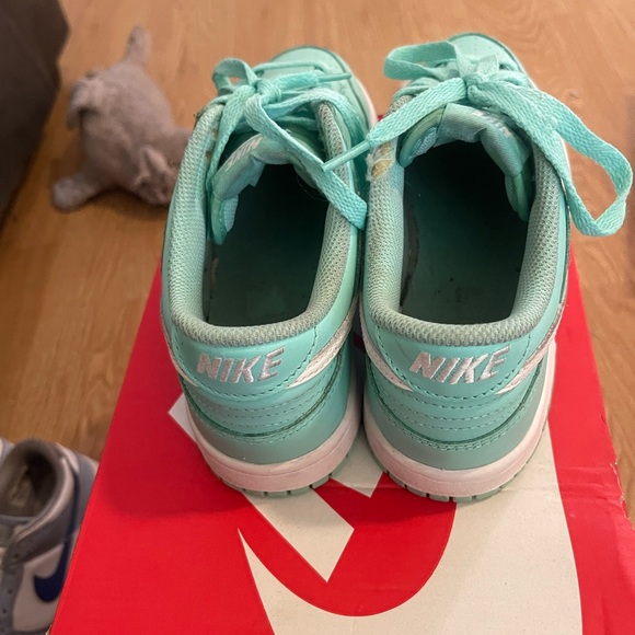 Dunks - Picture 5 of 6